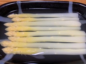 ホワイトアスパラの茹で方~缶詰風~