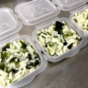 離乳食 わかめうどんの写真