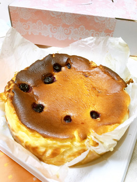 バスク風チーズケーキ♪ブルーベリー載せ♥