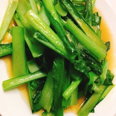 簡単1品✩小松菜の青菜炒めの写真