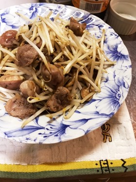 砂肝ともやしのオイスター炒め