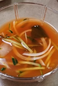 本場韓国きゅうりの冷菜スープ