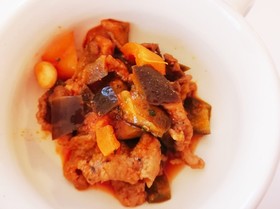 メンズ&幼児にも人気◎簡単肉野菜トマト煮