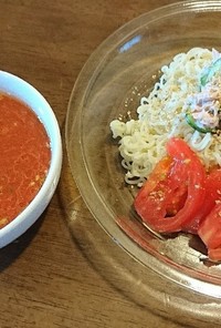 サッポロ一番塩らーめんでトマト冷製つけ麺