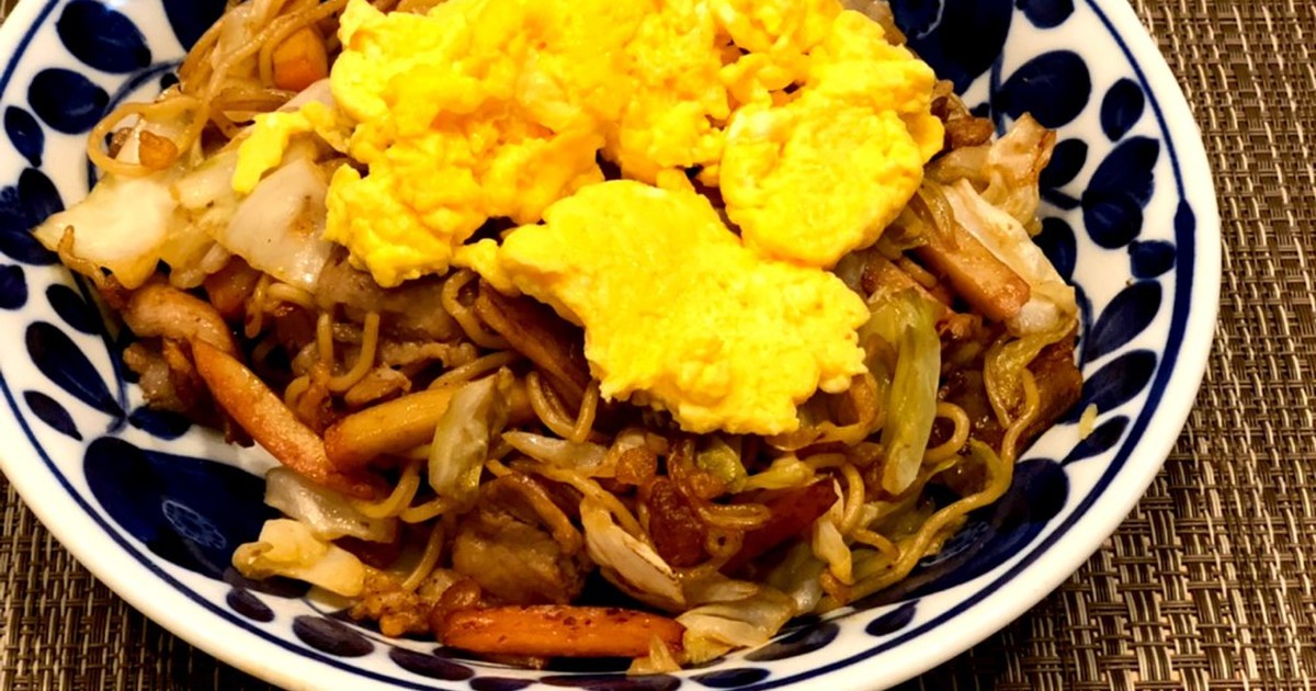 焼きそば ラードと魚粉の旨味 オム乗せ レシピ 作り方 By 髭坊主dad クックパッド 簡単おいしいみんなのレシピが360万品