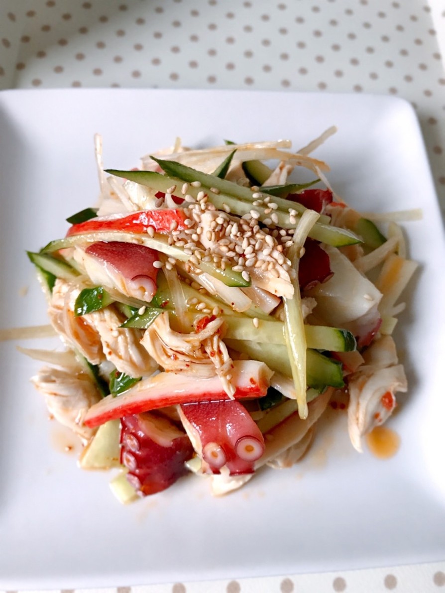 たこと胡瓜とささみの中華サラダ。おつまみの画像