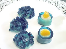 水無月に紫陽花の和菓子をどうぞ