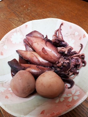 ヤリイカと里芋の煮物