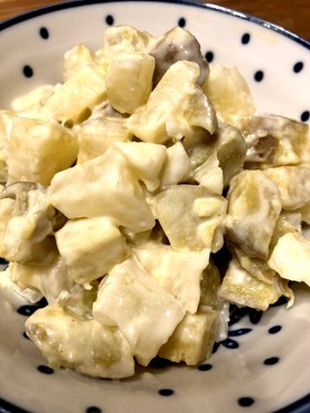 パインとさつまいものサラダ