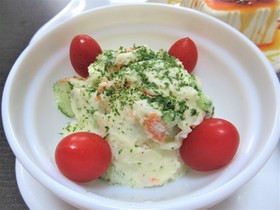 単身者がつくるポテサラ 隠し味は〇〇