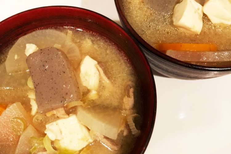 ホッとする美味しさ 基本の豚汁 レシピ 作り方 By 圭くんの専属料理人 クックパッド