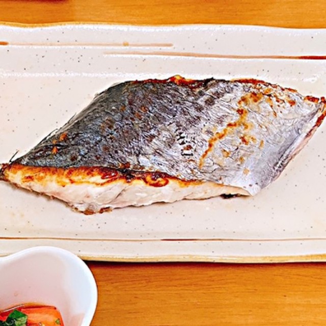 ふっくら焼ける フライパンで鰆の塩焼き レシピ 作り方 By Yanapie クックパッド
