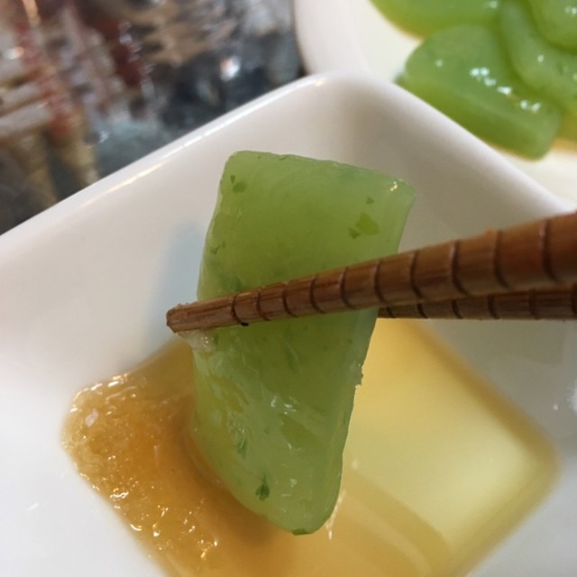 刺身こんにゃくとごま油と塩とにんにく レシピ 作り方 By Rgbじぇねしす クックパッド 簡単おいしいみんなのレシピが365万品