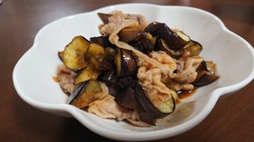 なすと豚肉の焼き肉風炒め