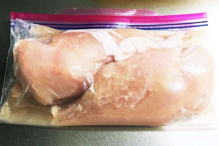 鶏むね肉を柔らかくする下準備 レシピ 作り方 By ちょりんこちび クックパッド 簡単おいしいみんなのレシピが357万品