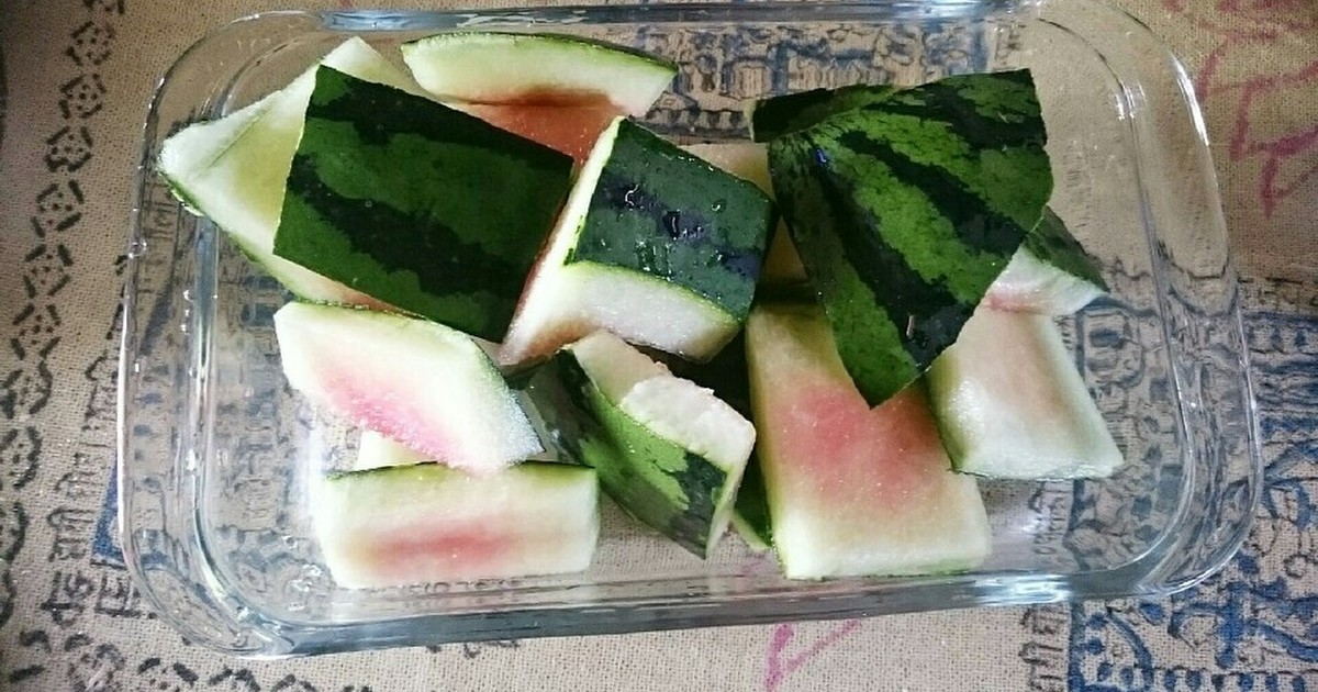 スイカの皮活用レシピ レシピ 作り方 By ｱﾗﾚ ﾃﾝ クックパッド 簡単おいしいみんなのレシピが356万品