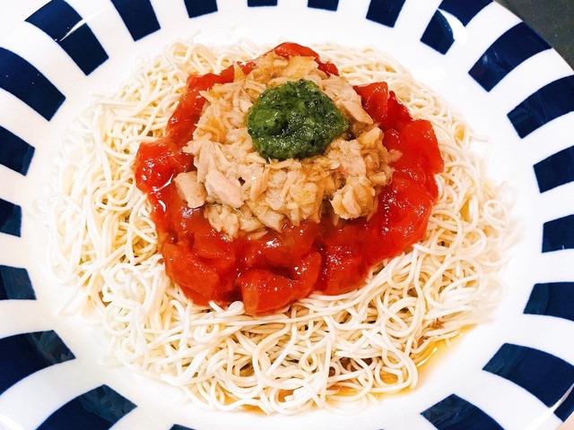 2分でできる ツナとトマトの豆腐素麺 レシピ 作り方 By きまぐれせなちゃん クックパッド 簡単おいしいみんなのレシピが358万品