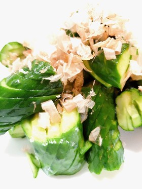 きゅうりの浅漬け★薄味★蛇腹切り★簡単