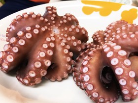 簡単、生タコの下処理&湯でる方法
