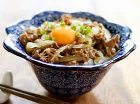 味付け簡単!液体塩こうじで牛丼♪