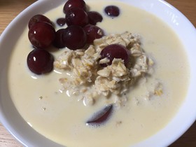 【朝食に!】簡単オートミールの作り方