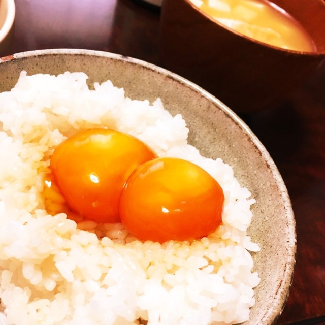 濃厚 絶品 黄身だけ卵かけご飯 レシピ 作り方 By 々たくや々 クックパッド