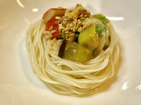 茄子ししとう山芋のトロトロ冷素麺➕ナッツ