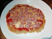 ピザもどき〰(ソーセージ)の写真