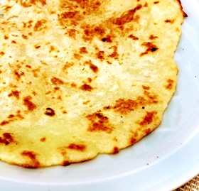 玉ねぎ氷で小麦粉焼き
