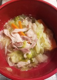 豚とキャベツの土鍋スープ