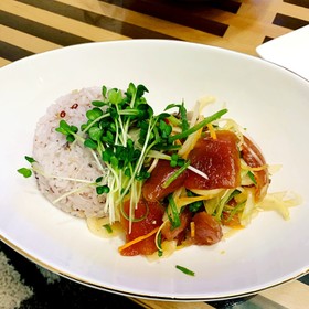 すき焼きのたれとドレッシングでアヒポケ