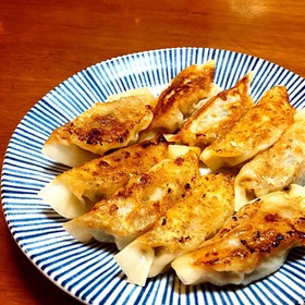我が家のキャベツたっぷり餃子 *☻*