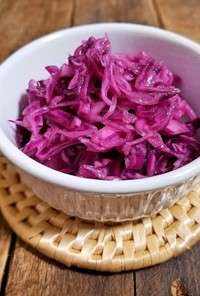 紫キャベツのラペ＊りんご酢使用