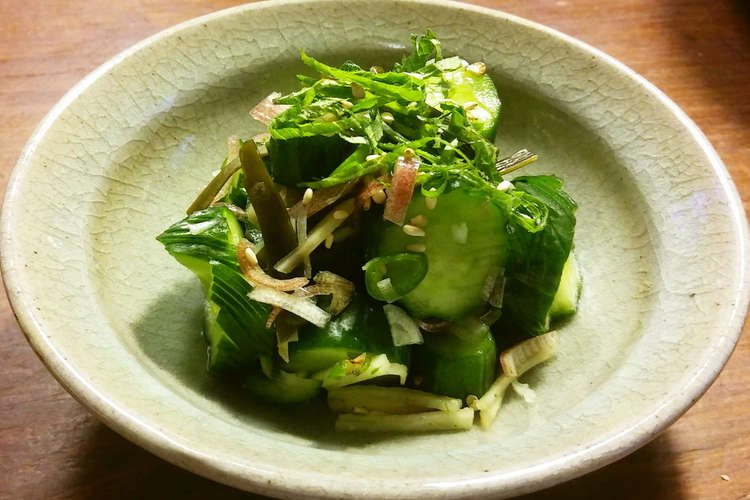 薬味一杯の胡瓜の浅漬け 蛇腹切り レシピ 作り方 By Guzavie クックパッド 簡単おいしいみんなのレシピが353万品
