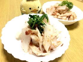 大根と蒸し鶏の梅和え