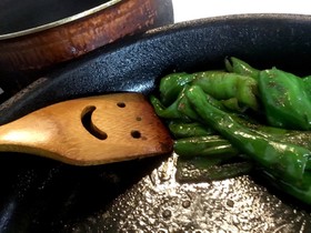 ししとう、満願寺とうがらしの炒め、簡単