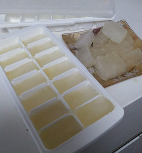 かつおと昆布だしのストック