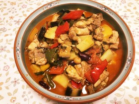 鶏肉と野菜のトルコ風煮込み