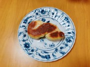 生地から作る揚げないツイストドーナッツの写真