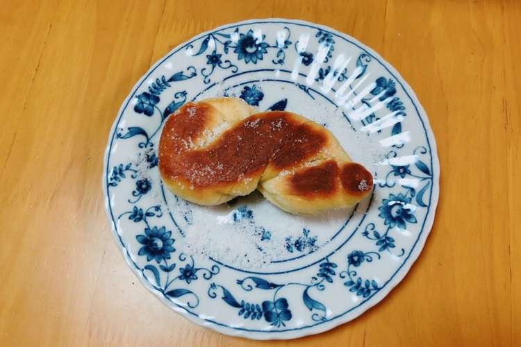 生地から作る揚げないツイストドーナッツ レシピ 作り方 By 高校生が作る料理 クックパッド