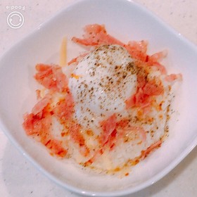 レンジで簡単!温玉カルボナーラごはん