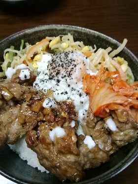 市販のナムルでビビンバ丼