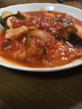 白身魚のトマト煮