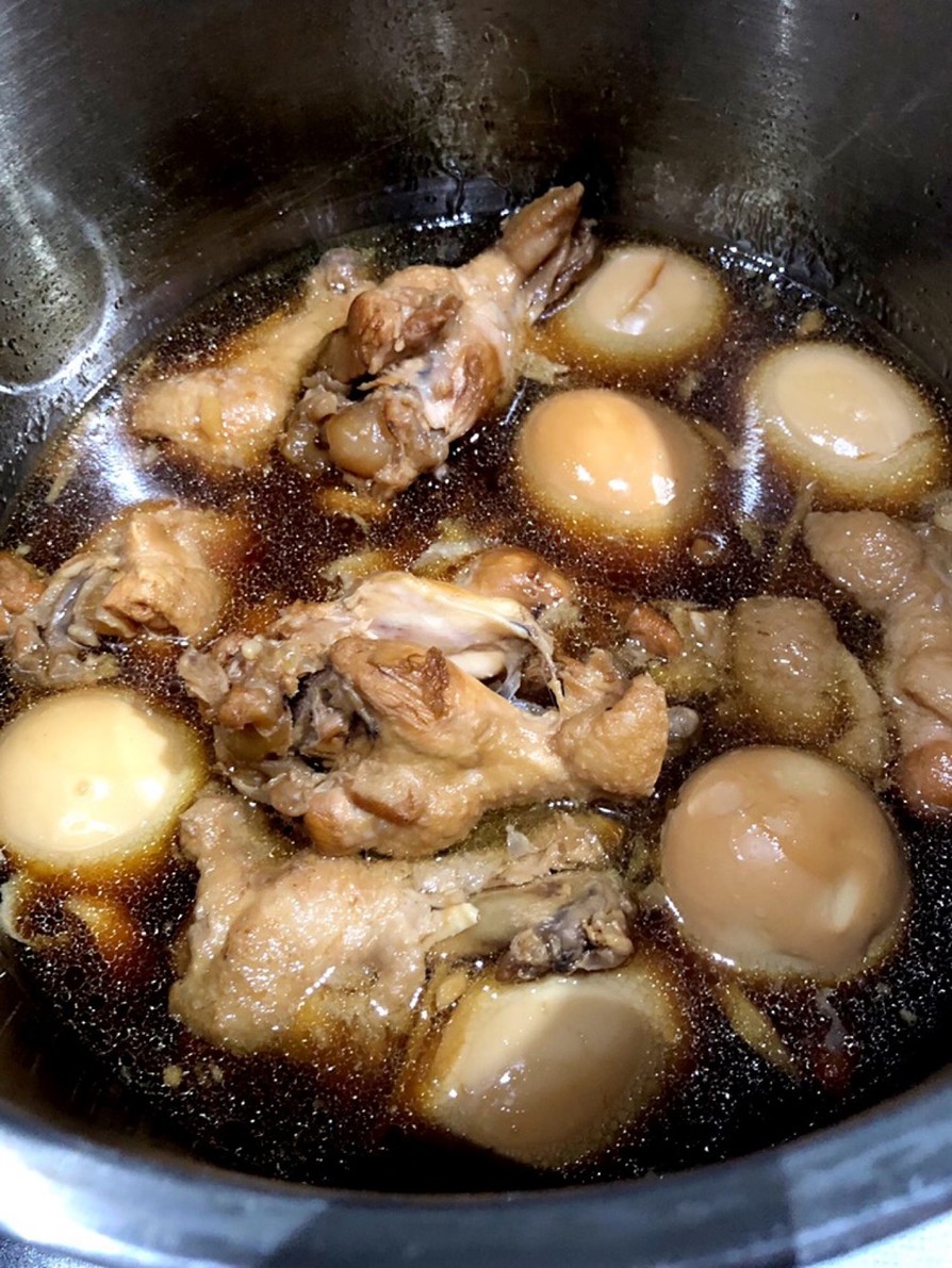 圧力鍋で簡単！酢醤油で鶏手羽元の柔らか煮の画像