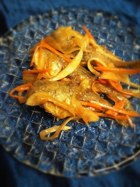 梅サワーでアジの南蛮漬け