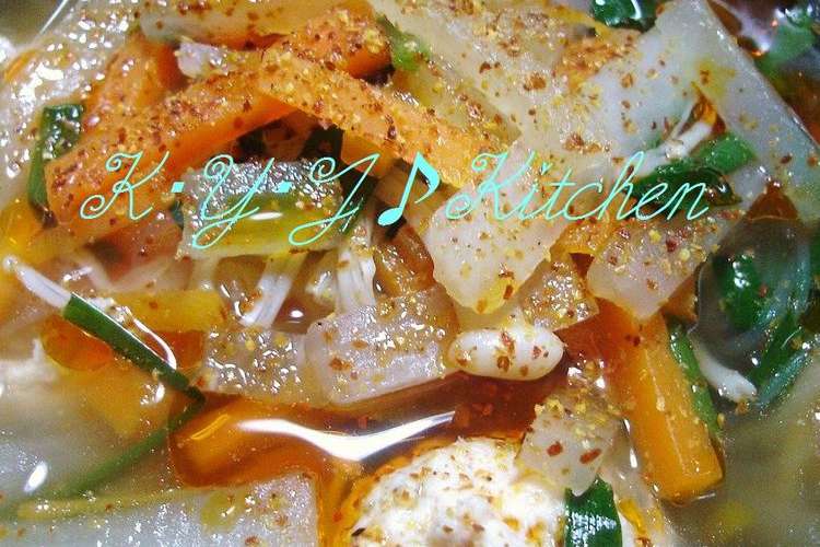 鶏団子 De 韓国スープ レシピ 作り方 By Jyujyuママ クックパッド 簡単おいしいみんなのレシピが377万品