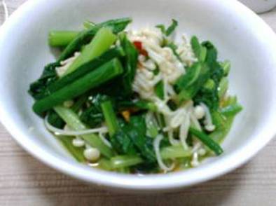 小松菜とエノキのオイル茹での写真