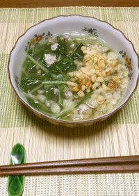 京みず菜と豚バラ肉の春雨スープ