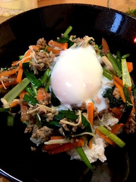 そぼろと野菜のビビンバ