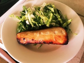 海外でお魚の味噌焼き